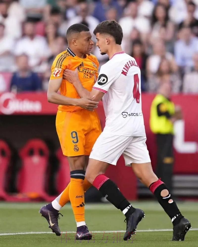 法媒打分巴黎战皇马:姆巴佩8分 迪马利亚梅西3分 法媒打分巴黎战皇马:姆巴佩8分 迪马利亚梅西3分